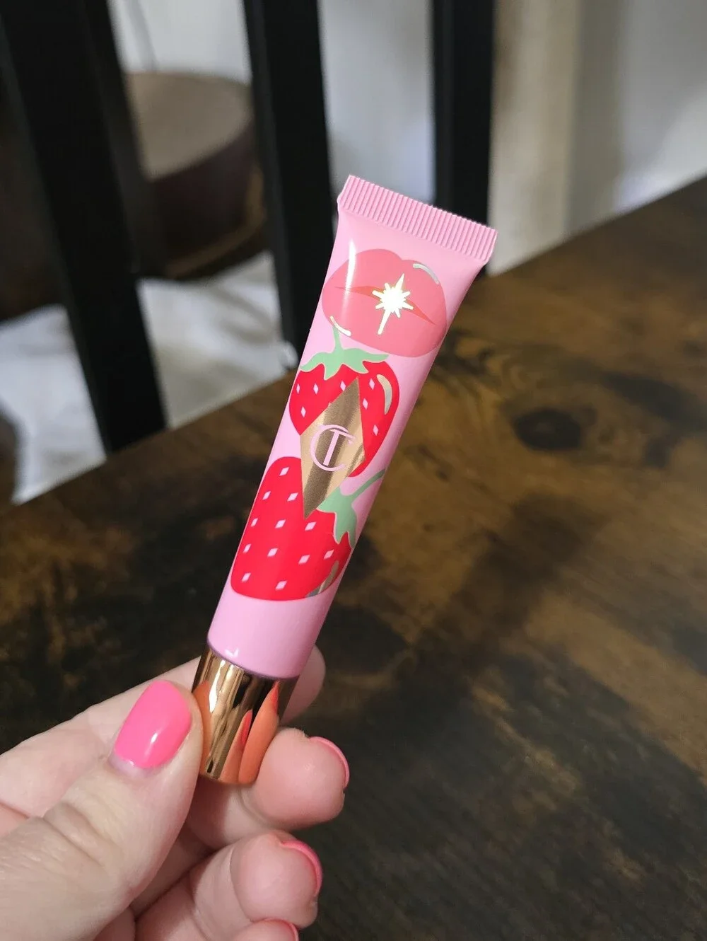 Charlotte Tilbury Juicy Lips Strawberry Lip Gloss - Pink